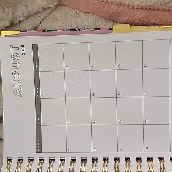 SPIRAL BOUND DAY DESIGNER PLANNER FOR 2025 ~ NIB - Picture 5 of 6